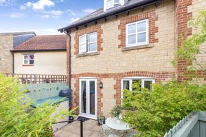 Photo 9- click for photo gallery